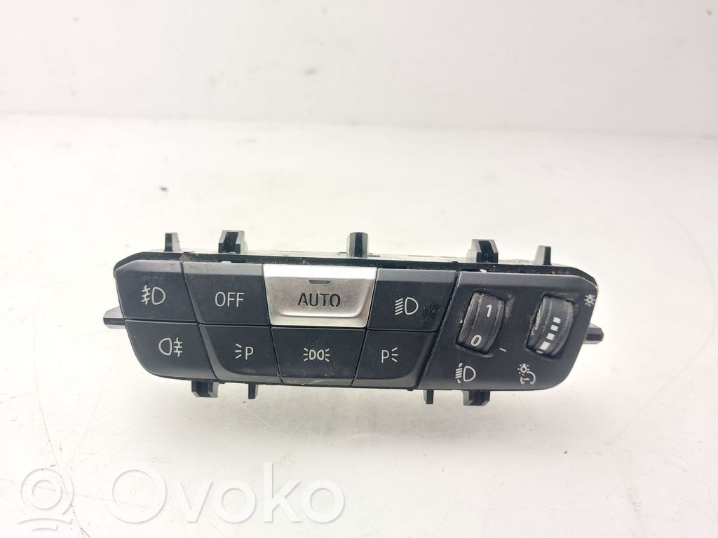 BMW 1 F40 Light switch 
