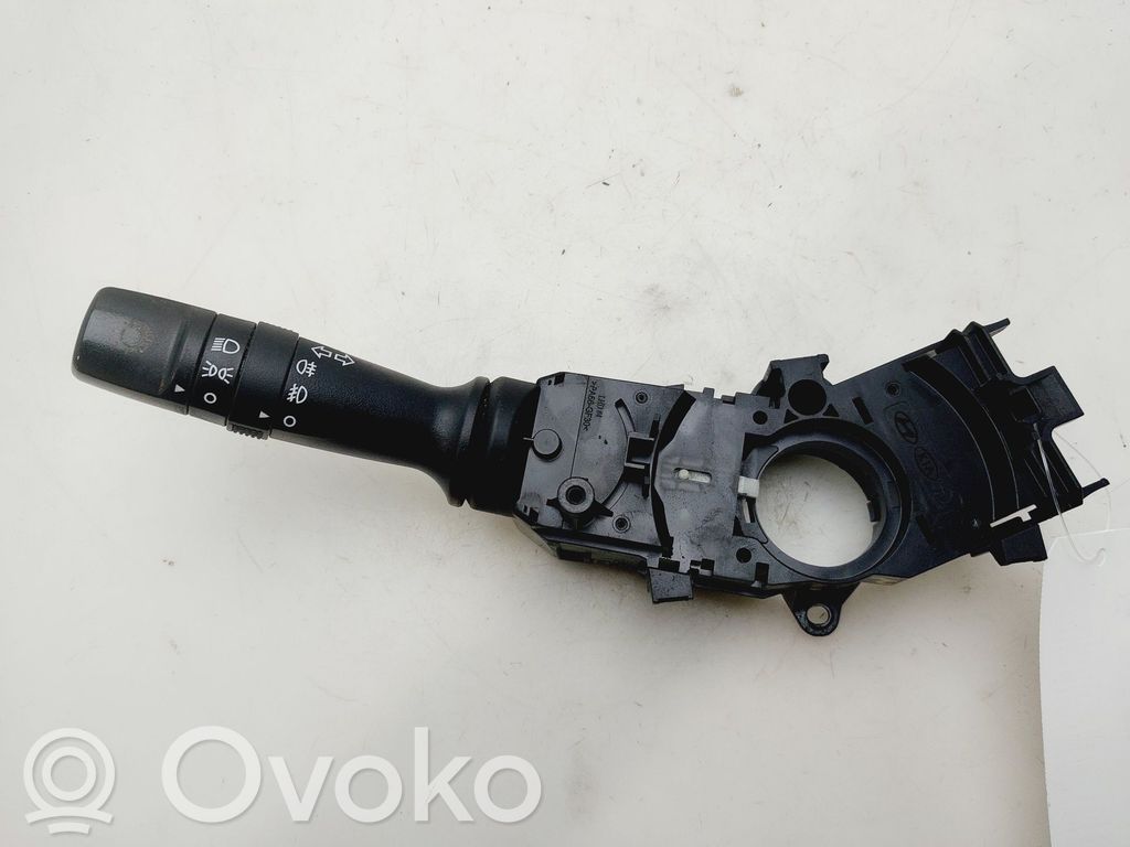 KIA Rio Interruptor de luz 