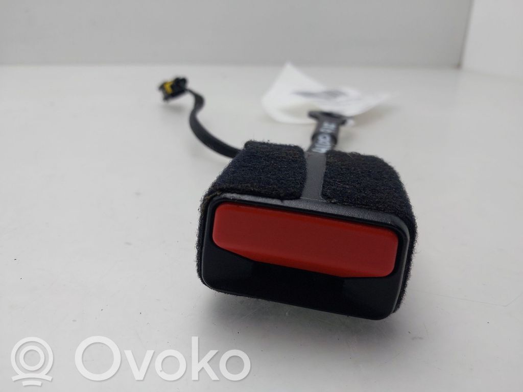 Peugeot 208 II Bridă fixare centură de siguranță față 