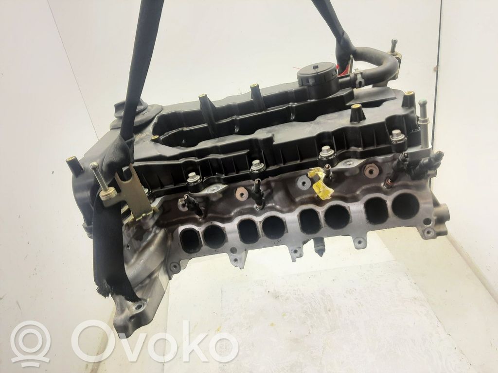 Opel Astra J Engine head 