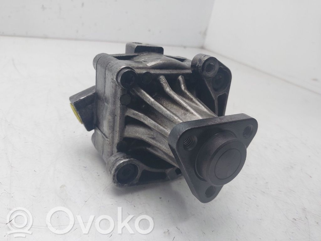 Opel Omega B2 Pompă servodirecție 