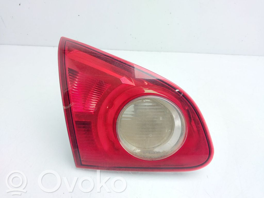 Nissan Qashqai Luci posteriori del portellone del bagagliaio