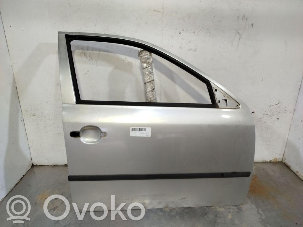 Skoda Octavia Mk2 (1Z) Drzwi przednie 