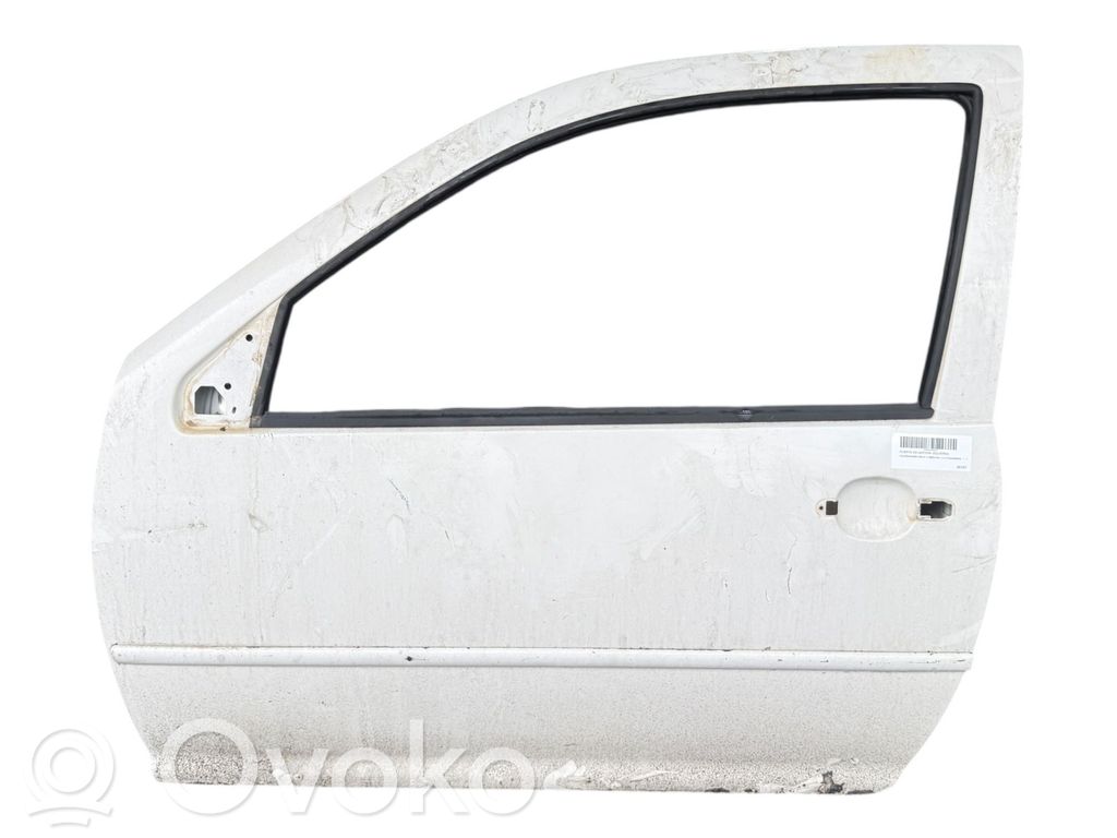 Volkswagen Golf IV Drzwi przednie 