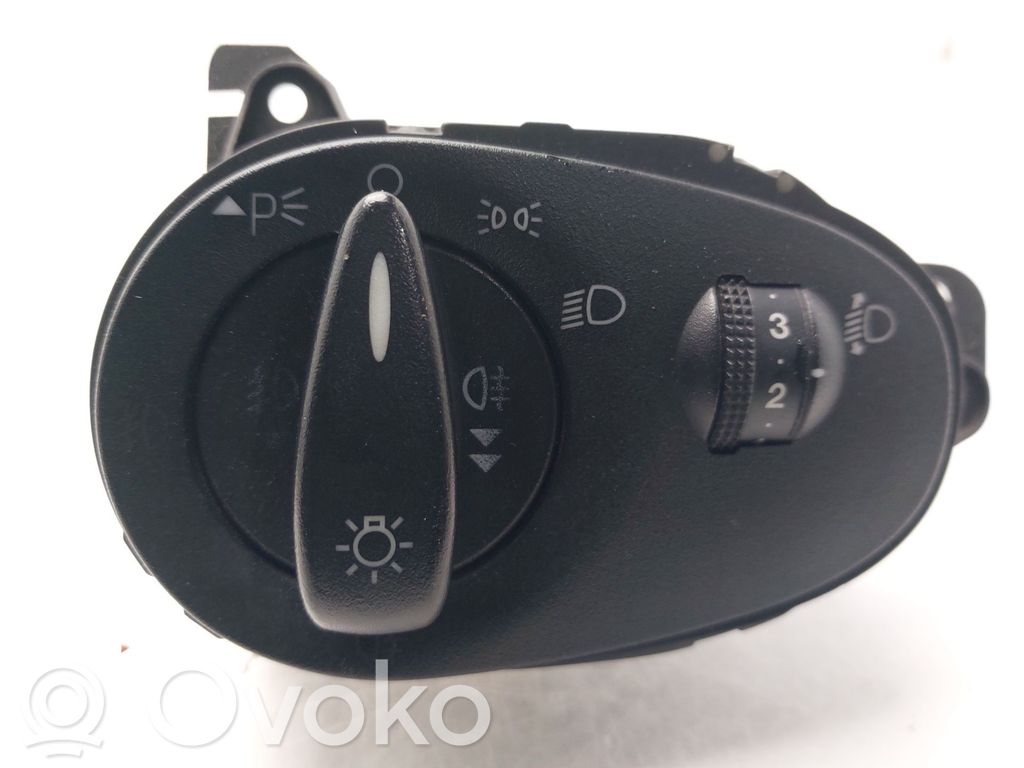 Ford Focus Lukturu slēdzis 