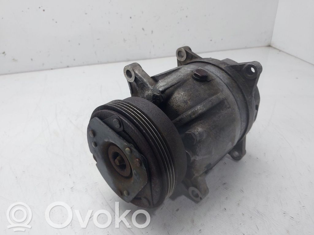 Renault Megane I Klimakompressor Pumpe 