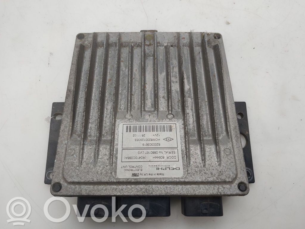 Renault Clio II Moottorin ohjainlaite/moduuli 