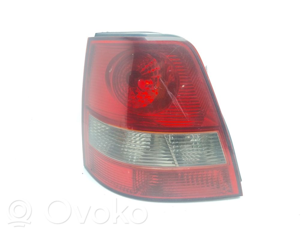 KIA Sorento Lampă spate în caroserie 