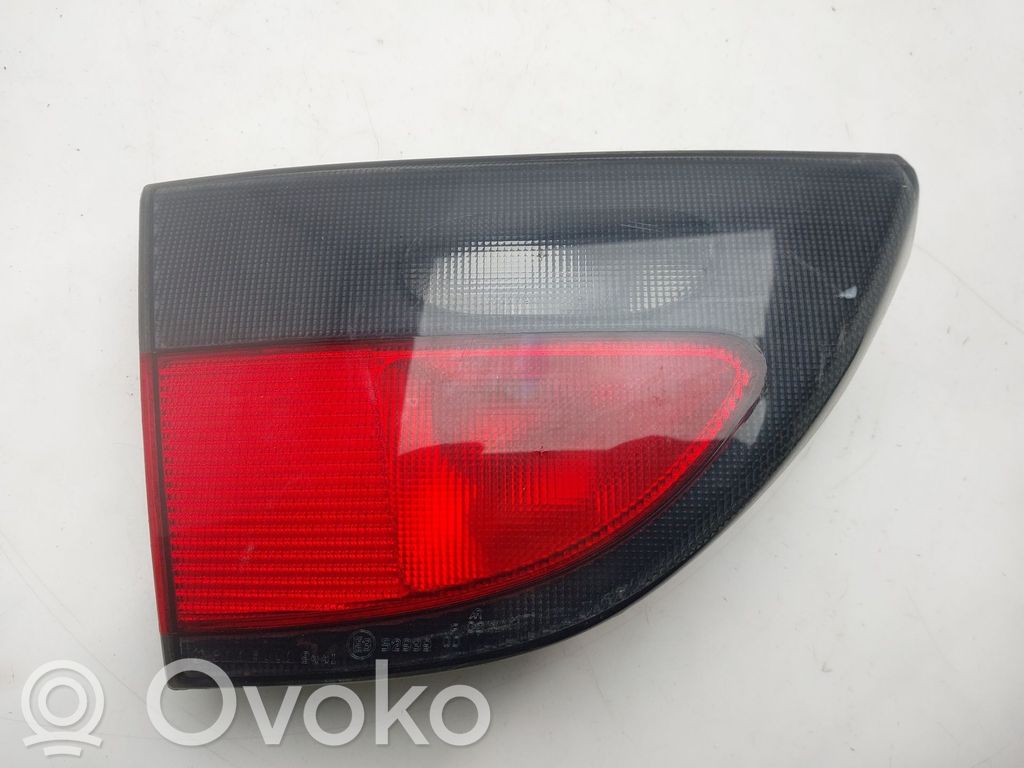 Renault Megane I Takaluukun takavalot 