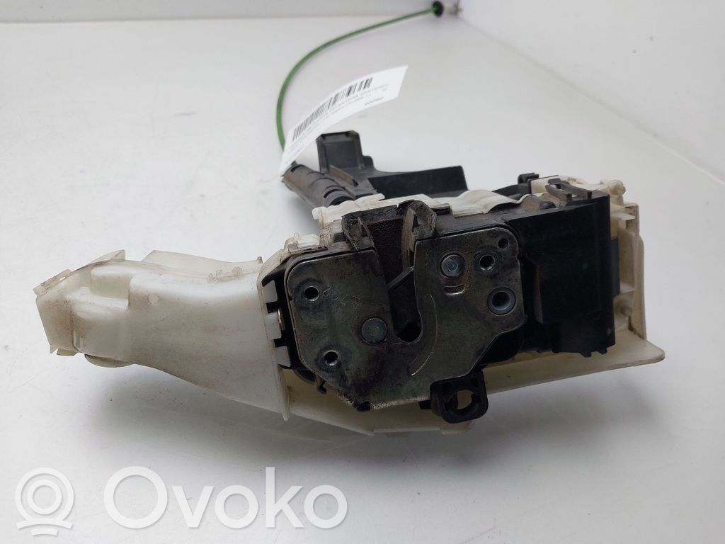 Lancia Ypsilon Front door lock 