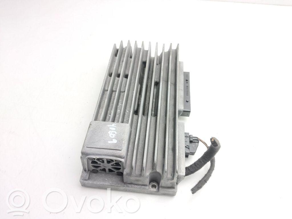 Vahvistin   8T1035223A