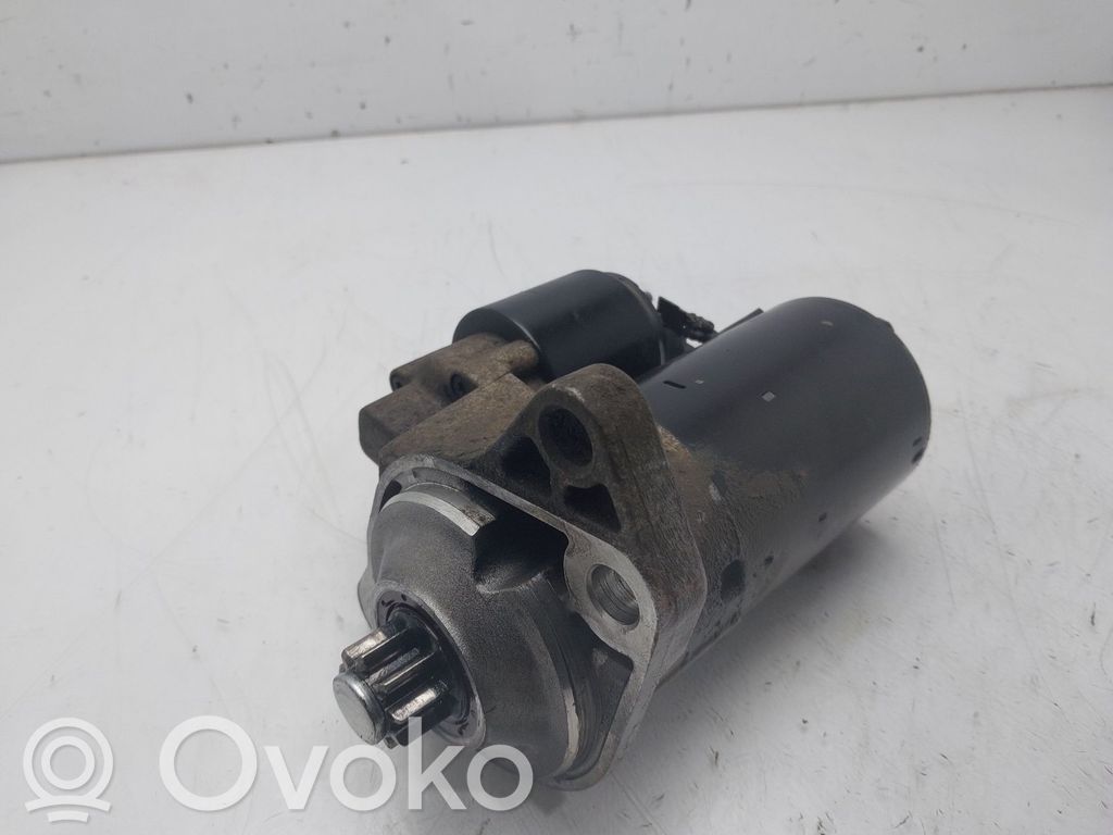 Motor de arranque   020911023F