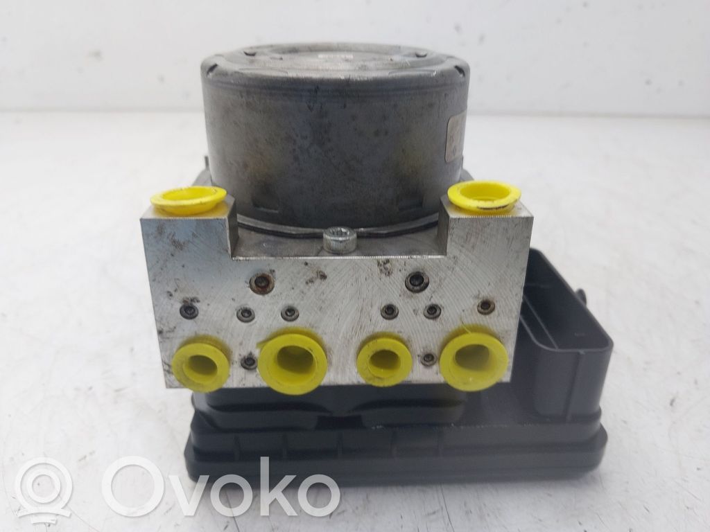 Opel Corsa F ABS bloks 