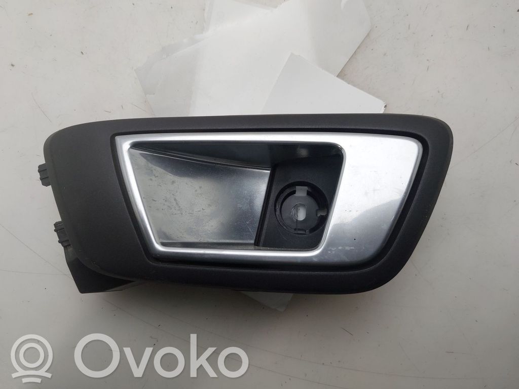 Ford Fiesta Manecilla interna puerta trasera 