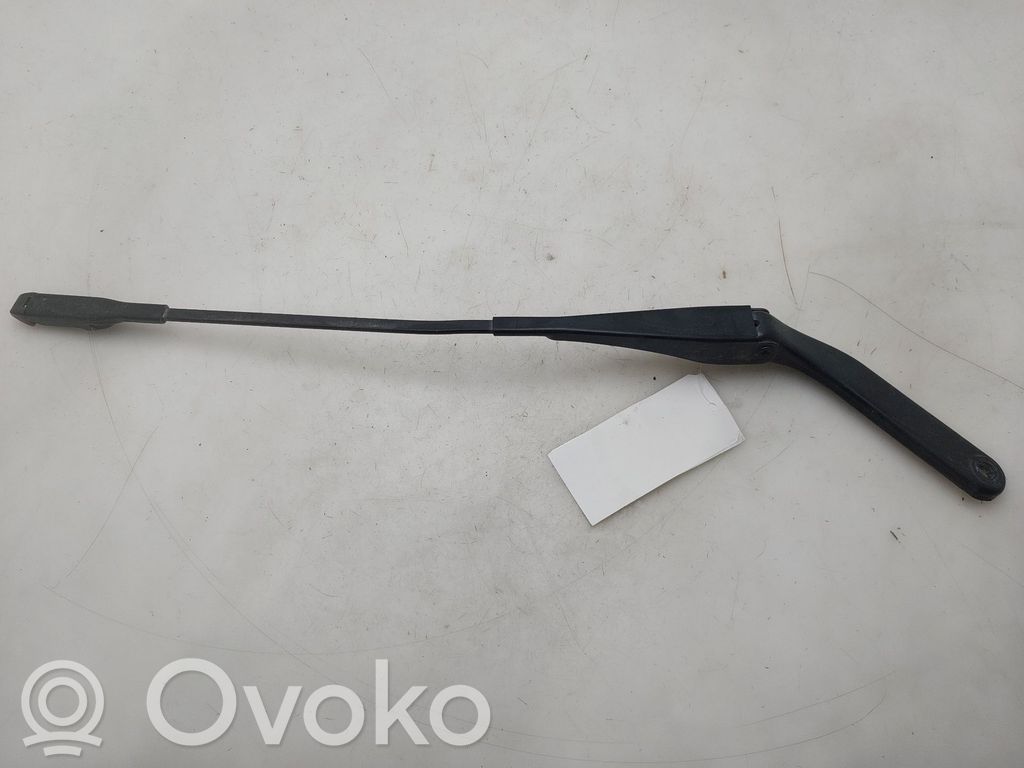 BMW 1 E81 E87 Wischerarm vorne 