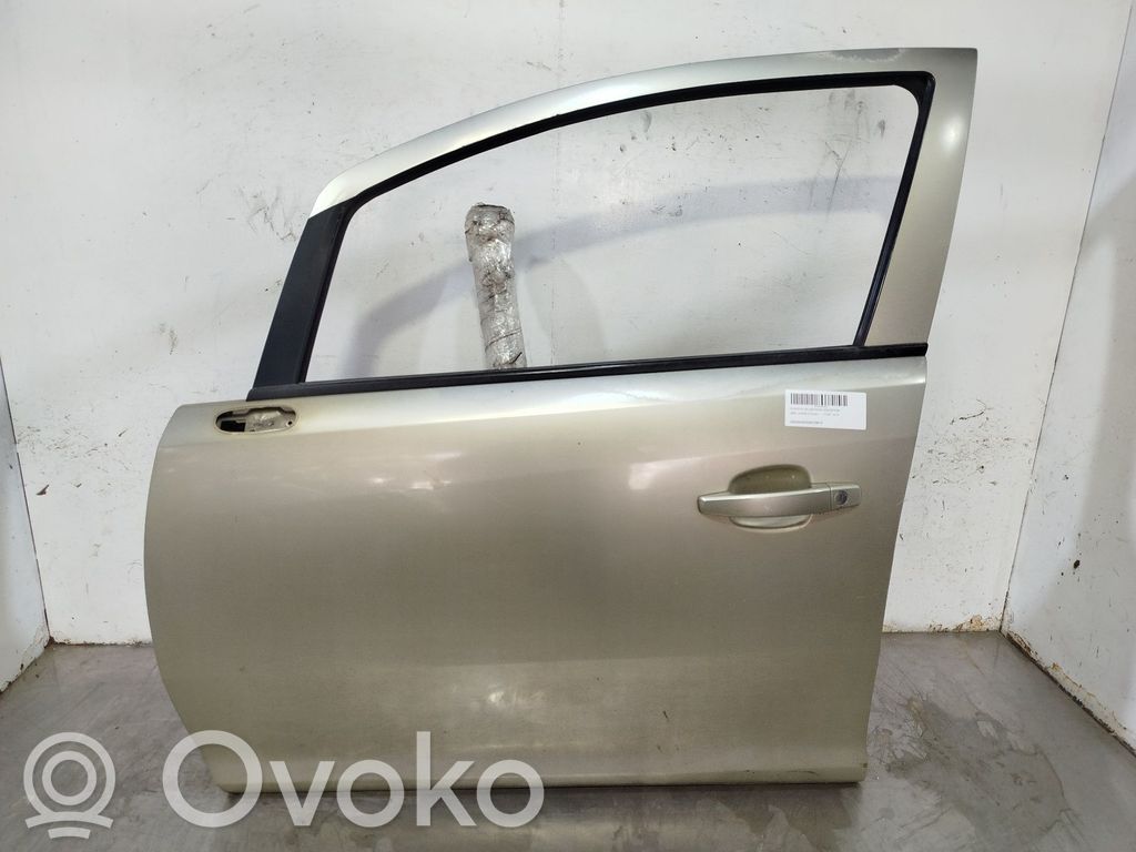 Opel Corsa D Дверь 