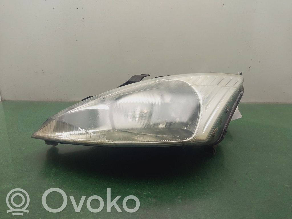 Ford Focus Scheinwerfer 