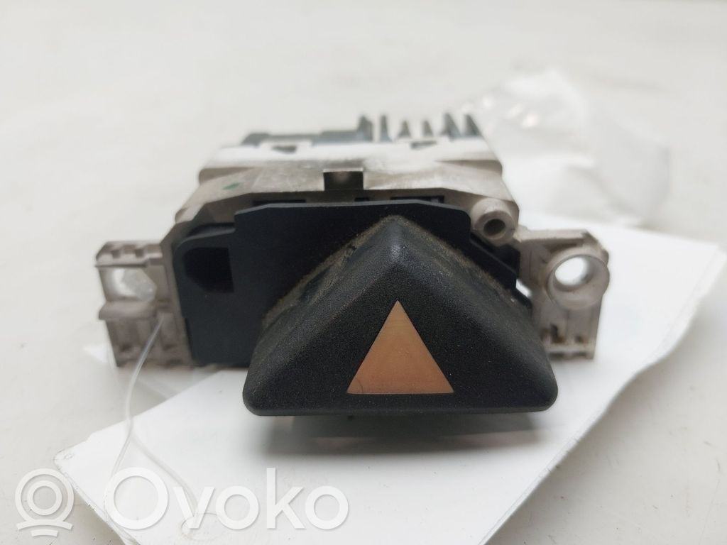 Ford Focus Hazard light switch 