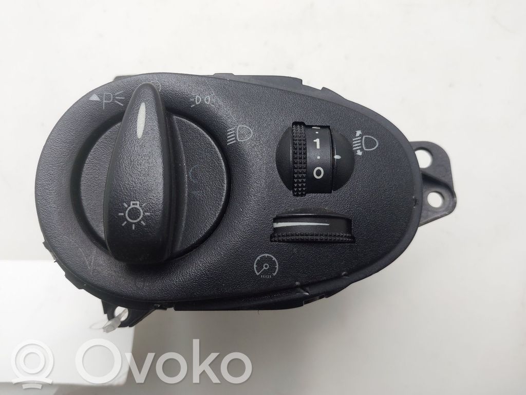 Ford Focus Light switch 