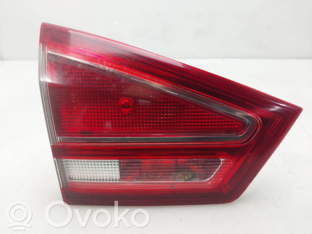 Ford B-MAX Takaluukun takavalot 