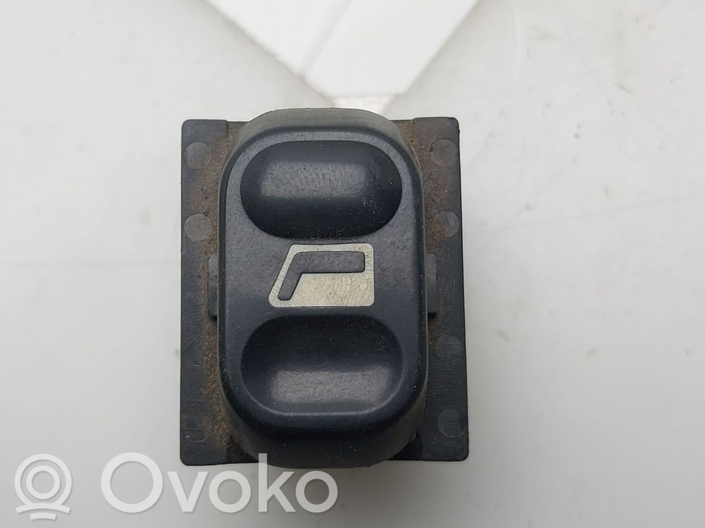 Citroen Berlingo Electric window control switch 