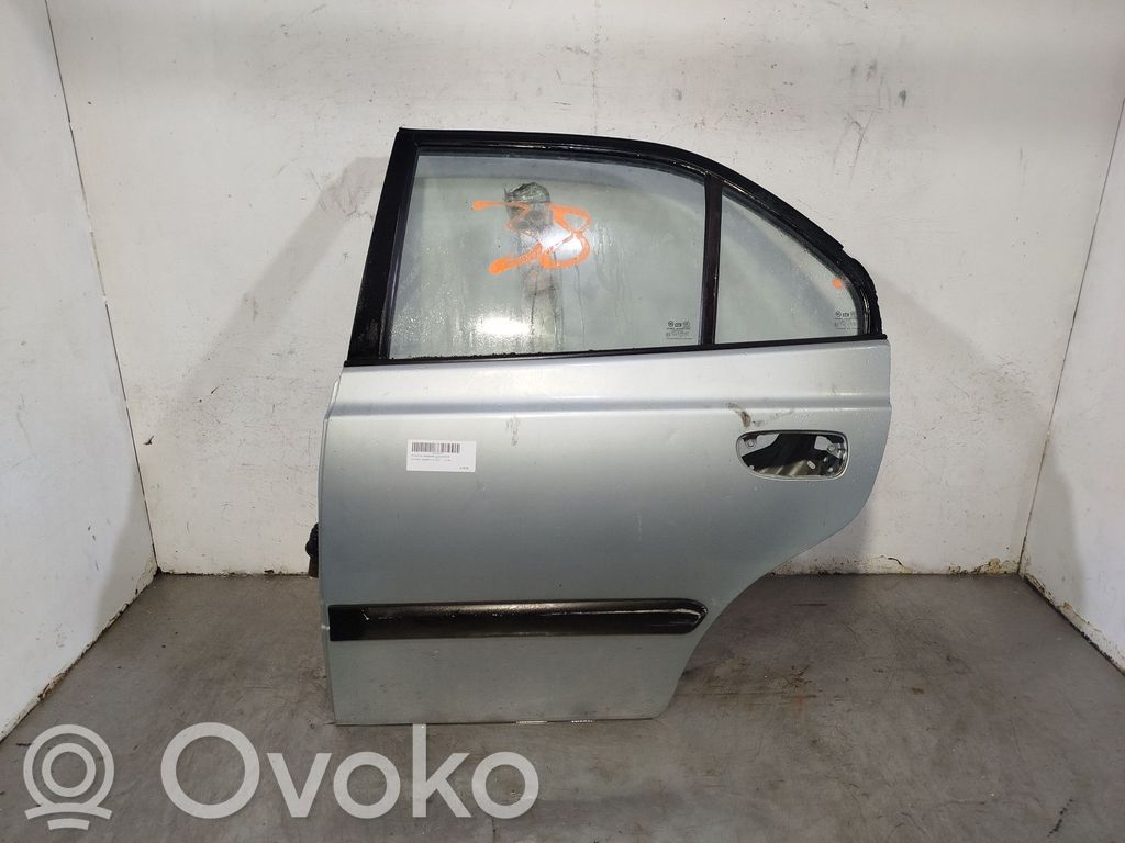 Hyundai Accent Puerta trasera 