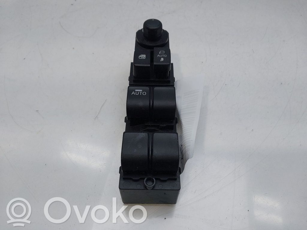 Mazda CX-3 Electric window control switch 
