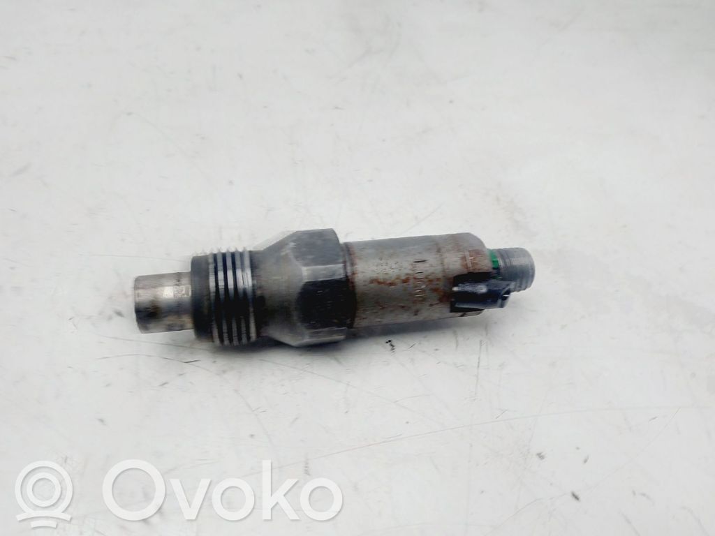 Peugeot 205 Inyector de combustible 