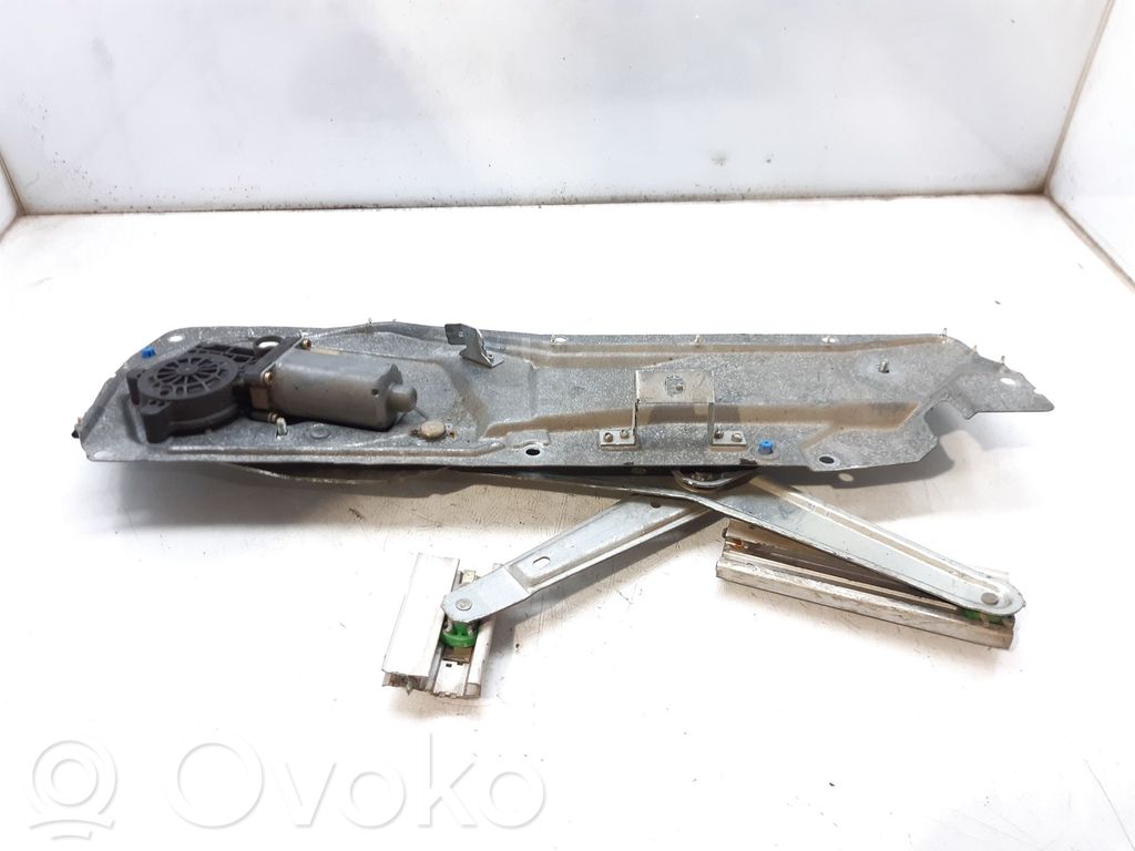 Volvo S70  V70  V70 XC Macara ușă față cu motor 