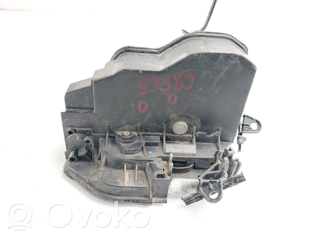 Serrure de porte avant   7229458