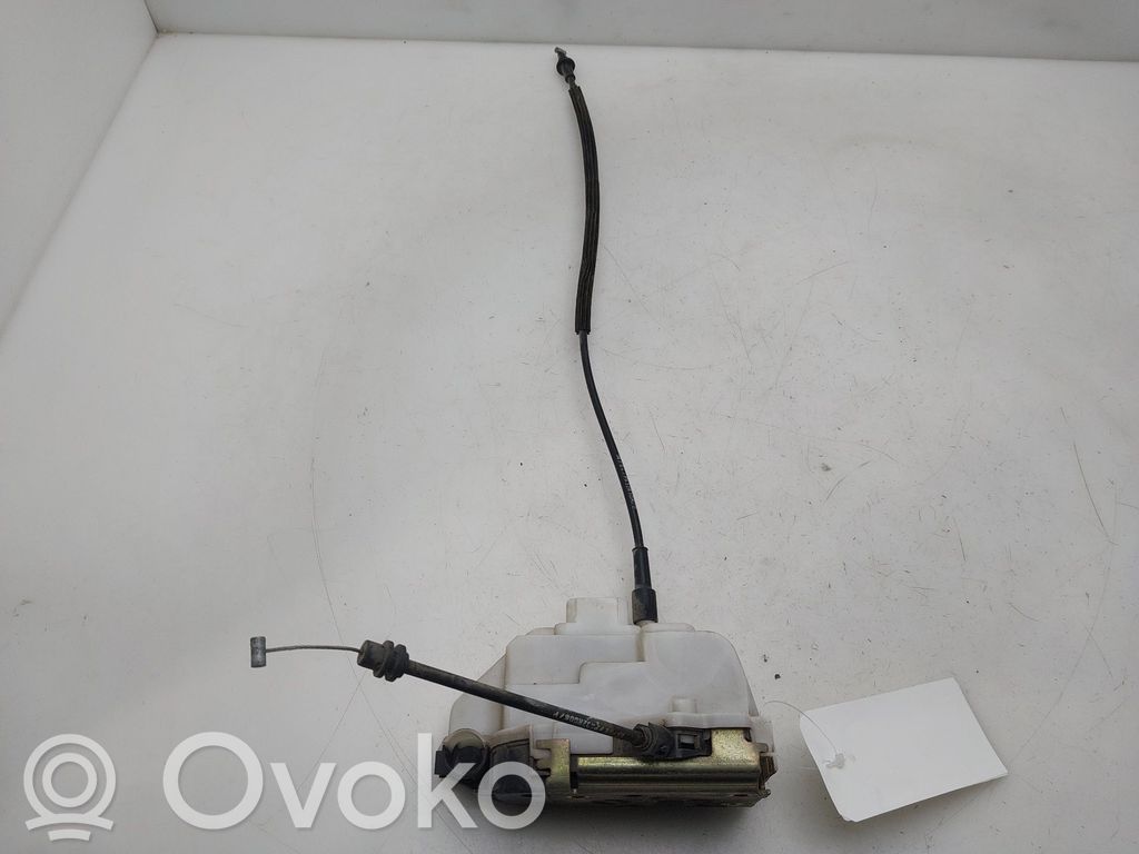 Citroen C3 Front door lock 