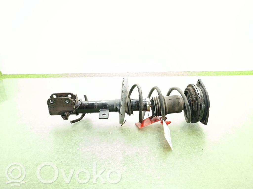 Nissan Micra Priekšpusē amortizators 