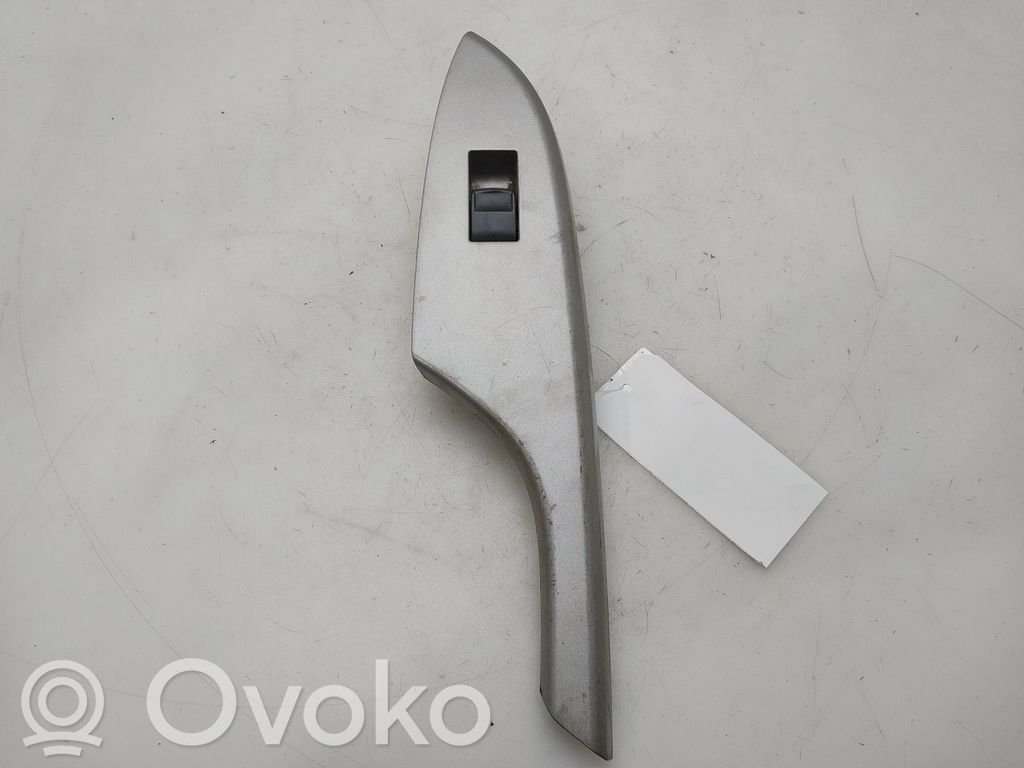 Toyota Corolla E140 E150 Przyciski szyb 