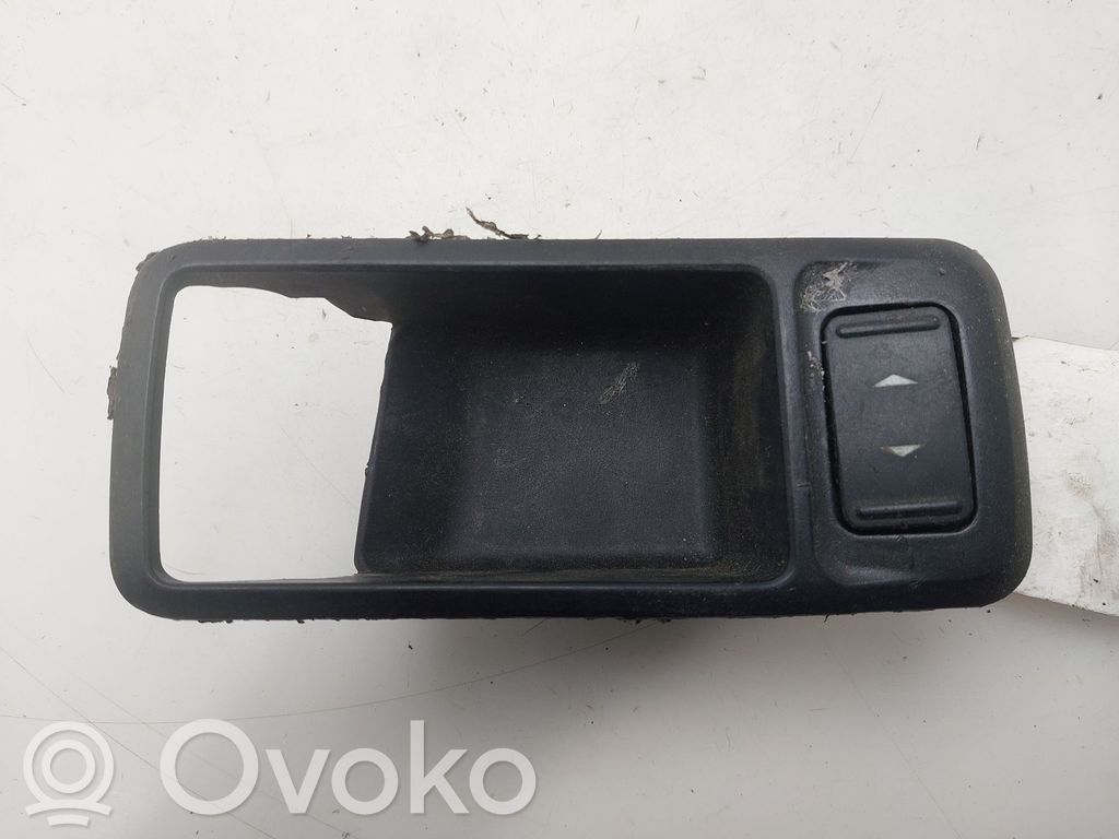 Ford Focus Electric window control switch 