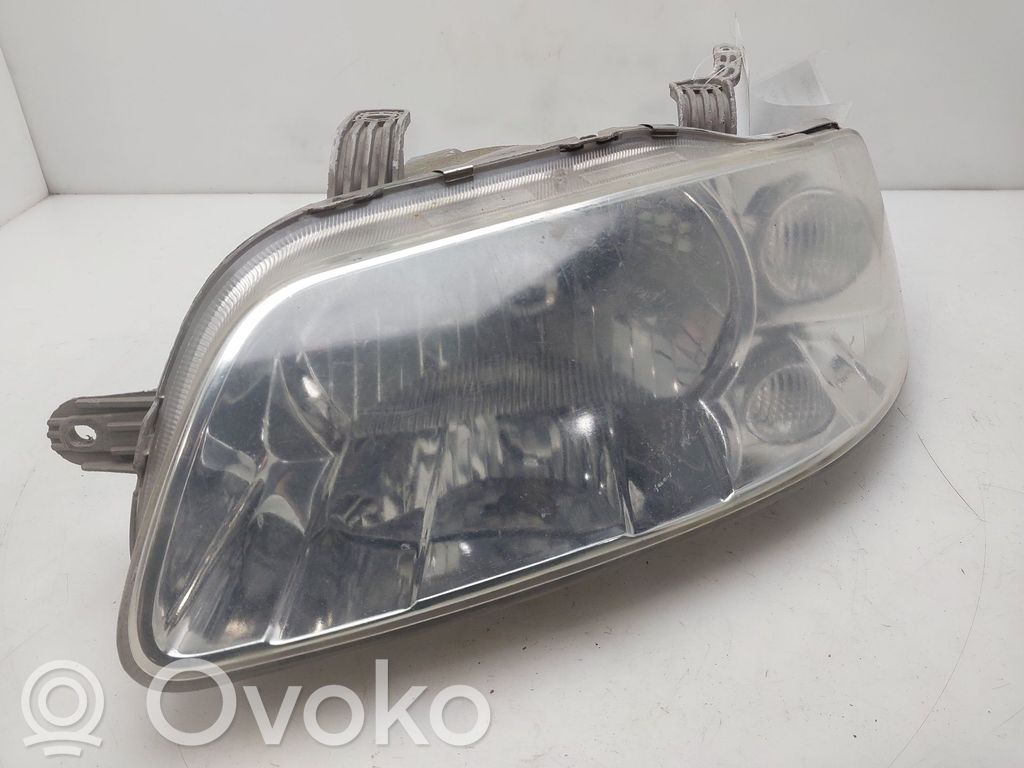 Daewoo Kalos Headlight/headlamp 
