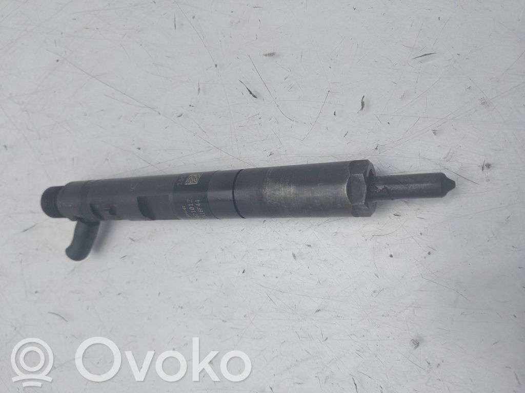 Inyector de combustible   8200365186