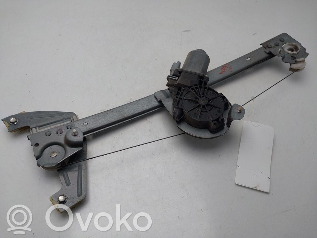Toyota Aygo AB10 Elektryczny podnośnik szyby drzwi przednich