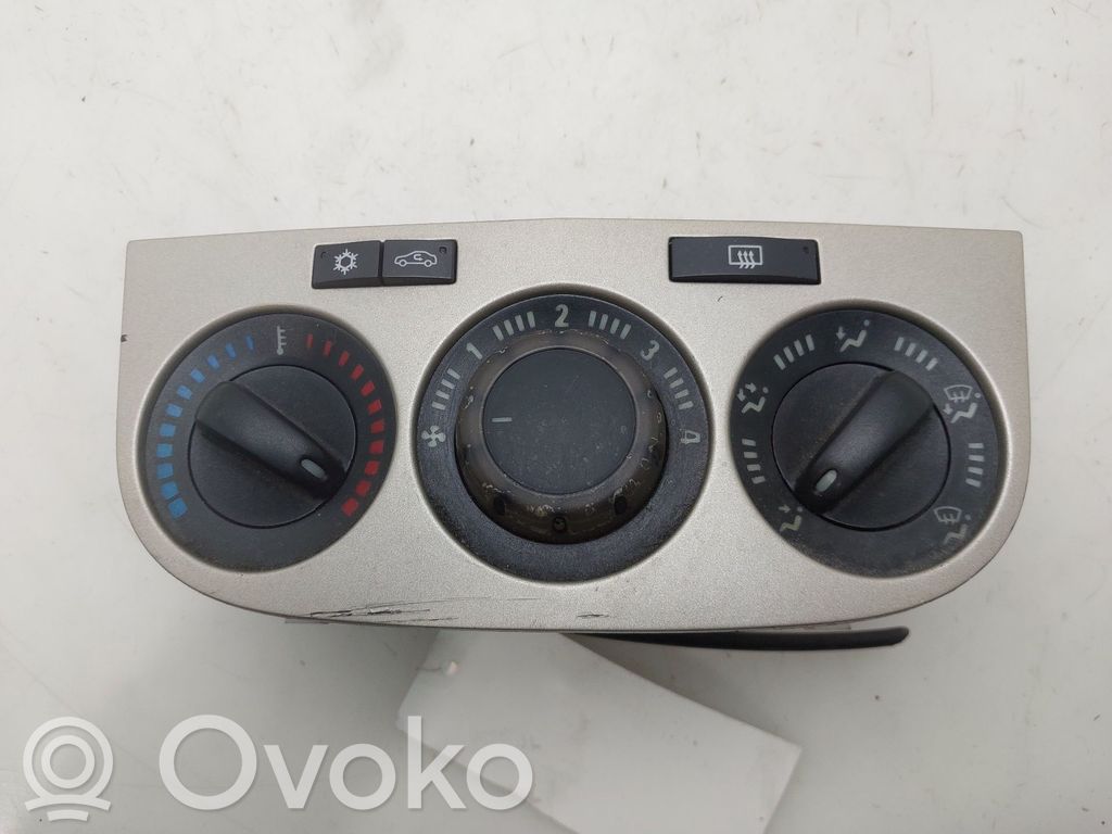 Panel klimatyzacji   5E0901310