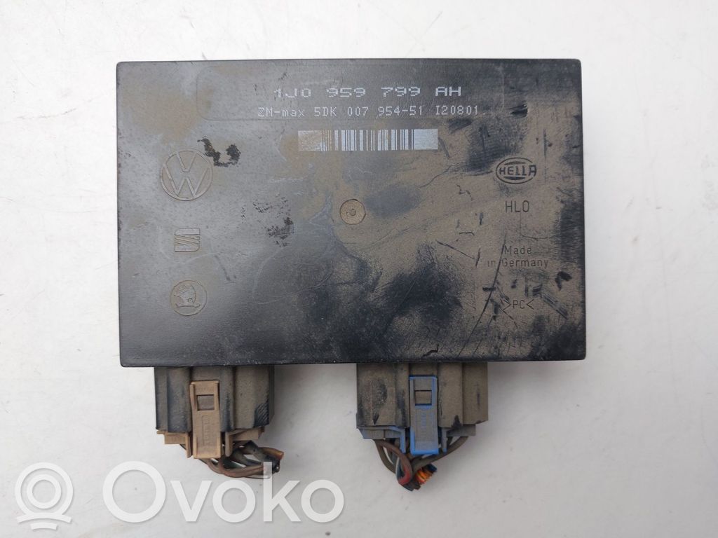 Volkswagen Golf IV Unité de commande / module de verrouillage centralisé porte