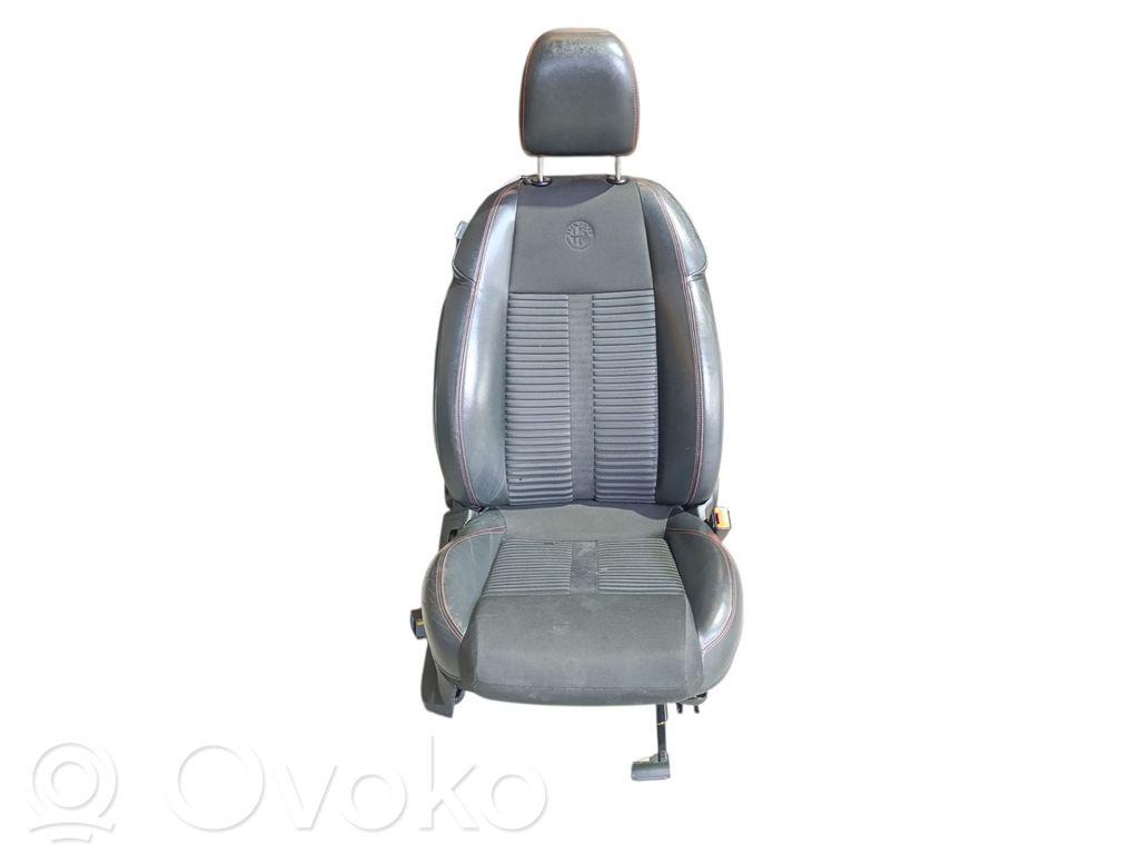 Fotel przedni pasażera   51837563