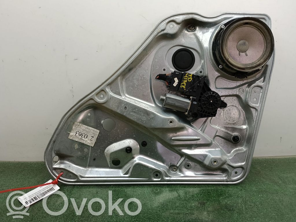 Volkswagen PASSAT B5 Macara geam spate manuală 