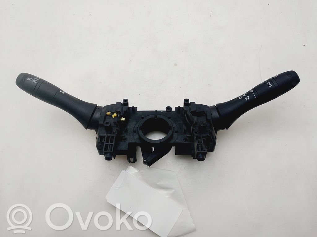 Mitsubishi ASX Butoane/comutatoare pe volan 