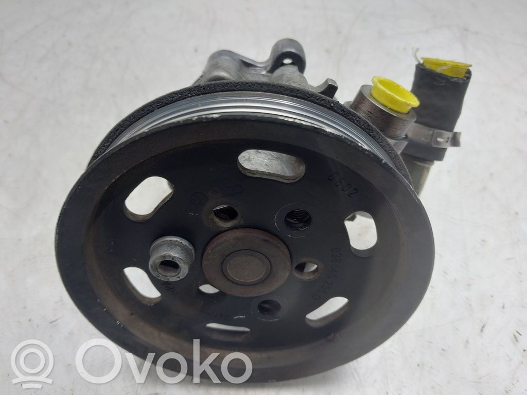 Volkswagen PASSAT B5 Ohjaustehostimen pumppu 