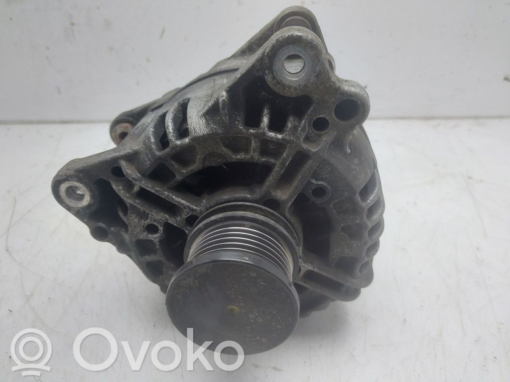 Audi A4 S4 B8 8K Generatore/alternatore 