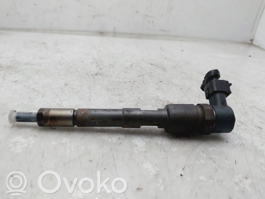 Inyector de combustible   0445110351