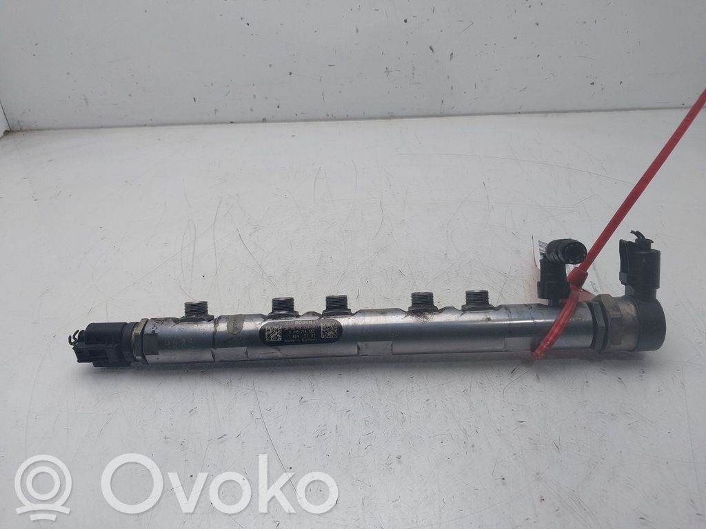 Kraftstoffverteiler Einspritzleiste Verteilerrohr   780912702