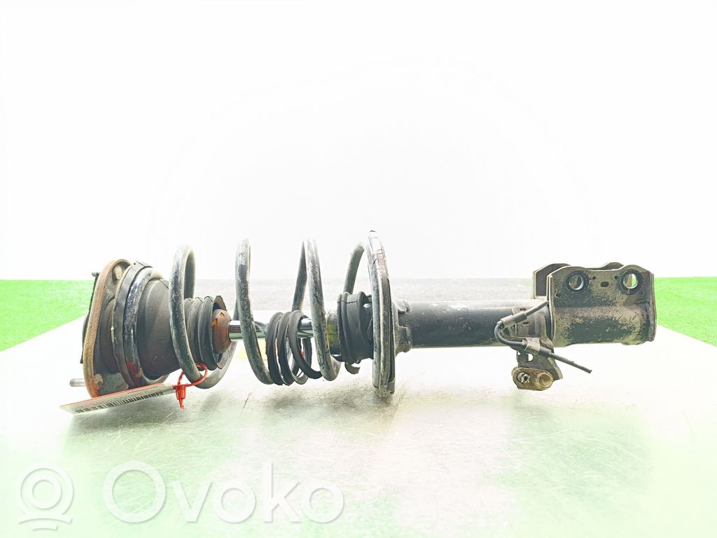Toyota Corolla E120 E130 Priekšpusē amortizators
