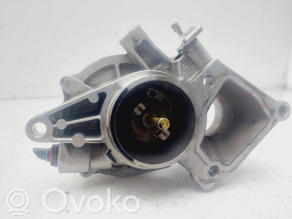 Ford Mondeo Mk III Pompa a vuoto
