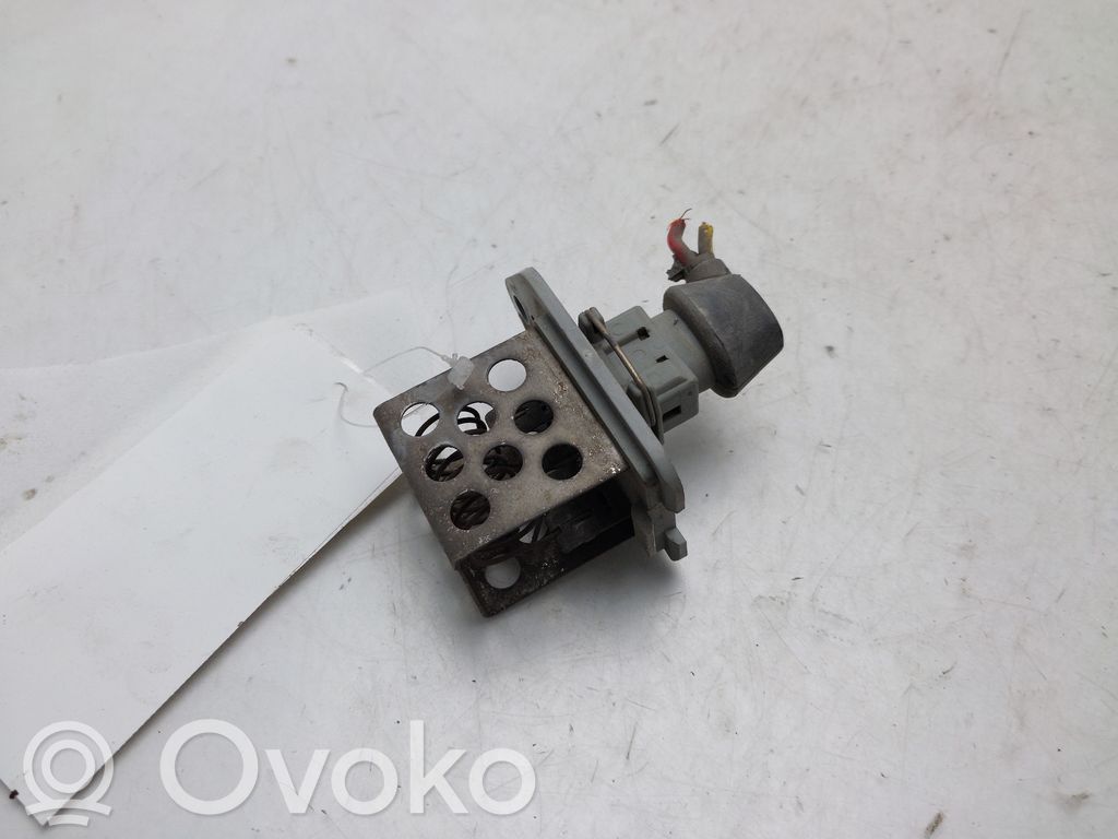 Citroen Xsara Lämpöpuhaltimen moottorin vastus 