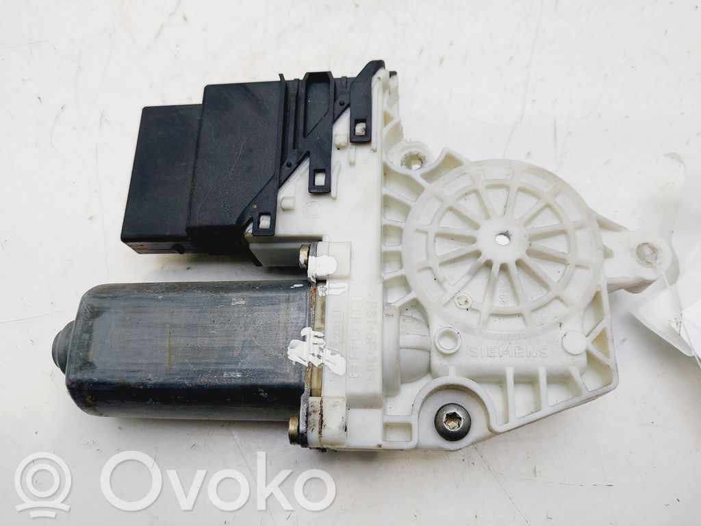Seat Leon (1M) Motorino alzacristalli della portiera posteriore 